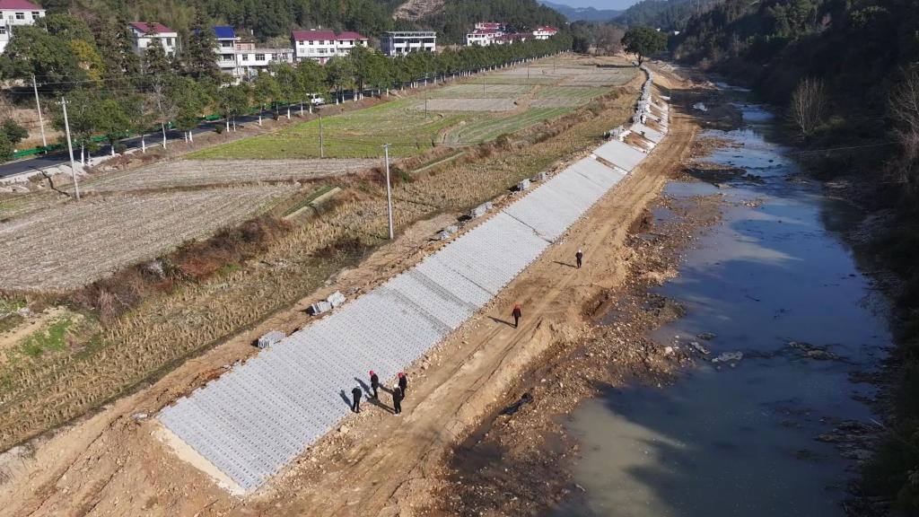 江西永丰：水利冬修掀热潮