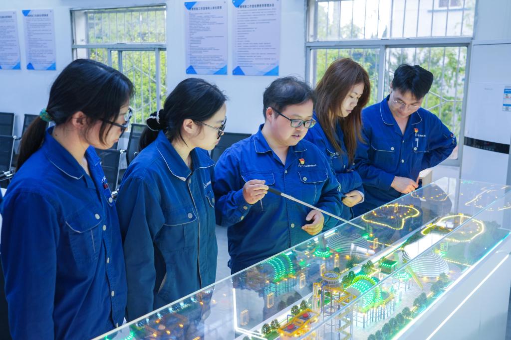 劳动者之歌｜徐虎晟：浮选槽前十余载 匠心淬炼“火眼金睛”